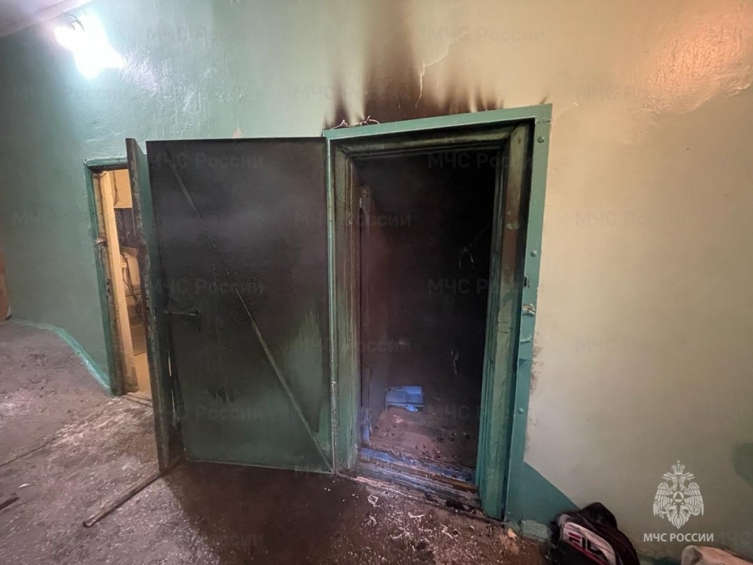 В Тынде ликвидировали возгорание в многоквартирном жилом доме